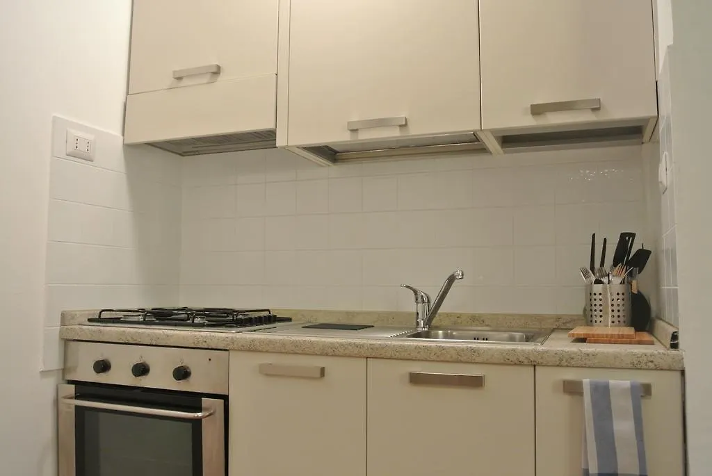 Apartment Ferienwohnung Studio Errepi Loreto Mailand Italien