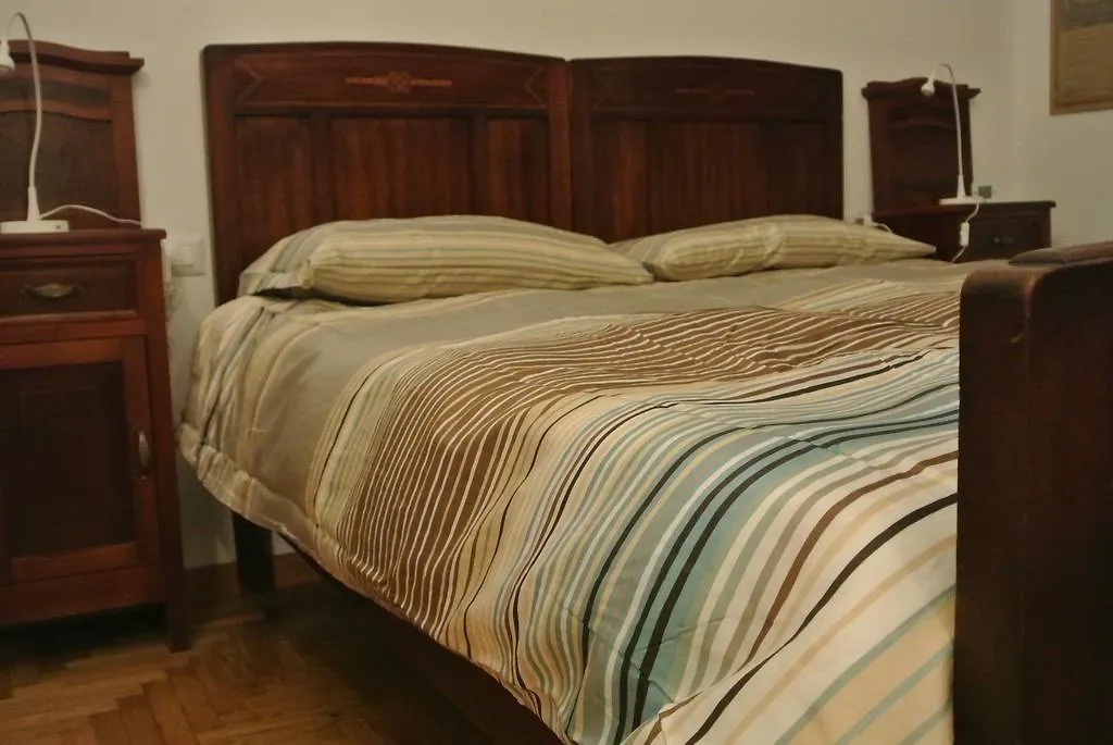 Ferienwohnung Studio Errepi Loreto Mailand Apartment